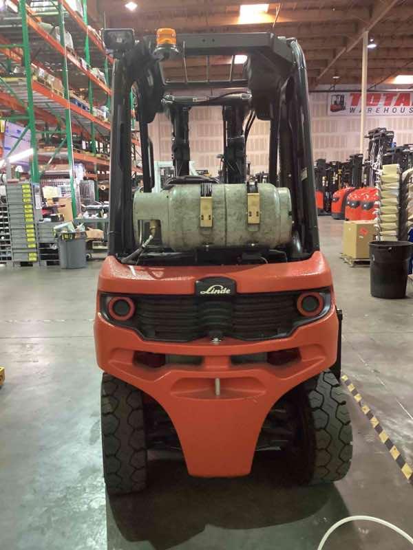 Main Image Used 2022 LINDE H25T_1202 Forklift – LPG Pneumatic, 5000 lb Capacity, 88” Mast, 2962 Hours – $34500.00 – Phoenix – View 4