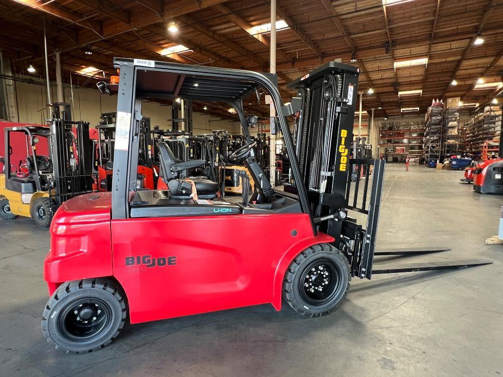Main Image New 2026 BIG JOE LPE-S100_80VB Forklift – Lithium Electric Pneumatic, 10000 lb Capacity, 97” Mast, 5 Hours – $91365.00 – Anaheim – View 2