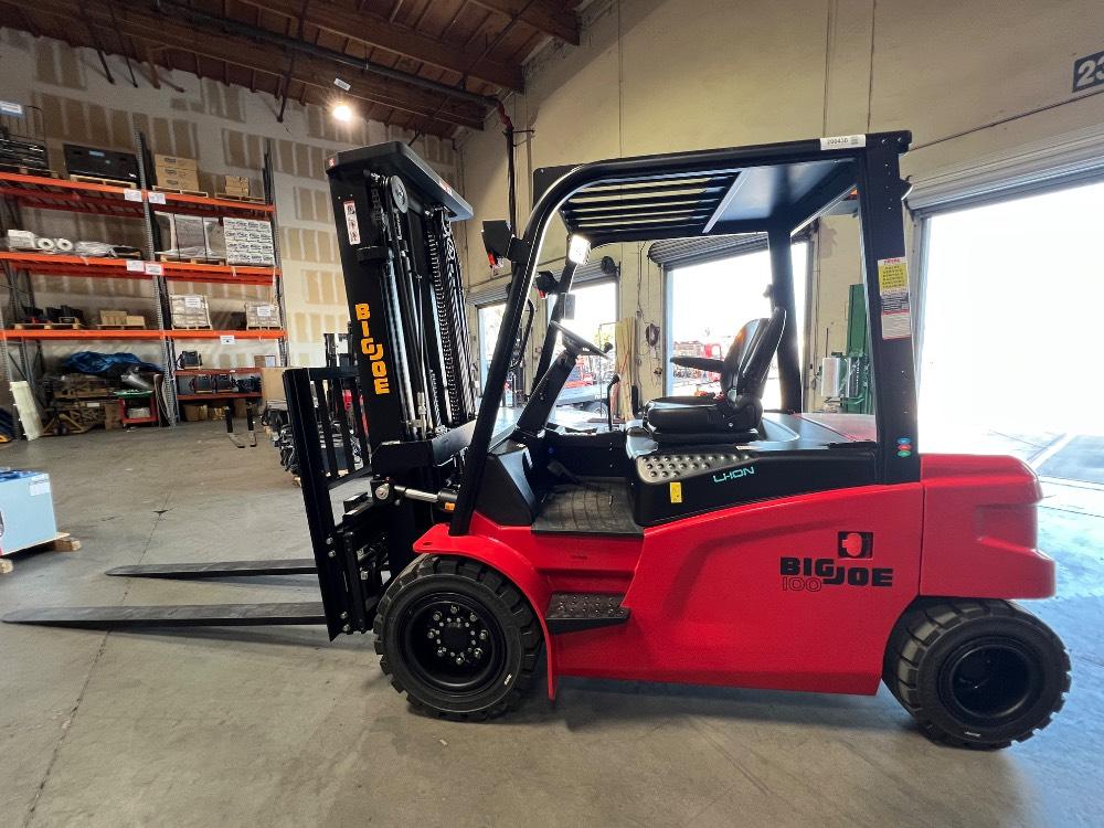 Main Image New 2026 BIG JOE LPE-S100_80VB Forklift – Lithium Electric Pneumatic, 10000 lb Capacity, 97” Mast, 5 Hours – $91365.00 – Anaheim – View 1