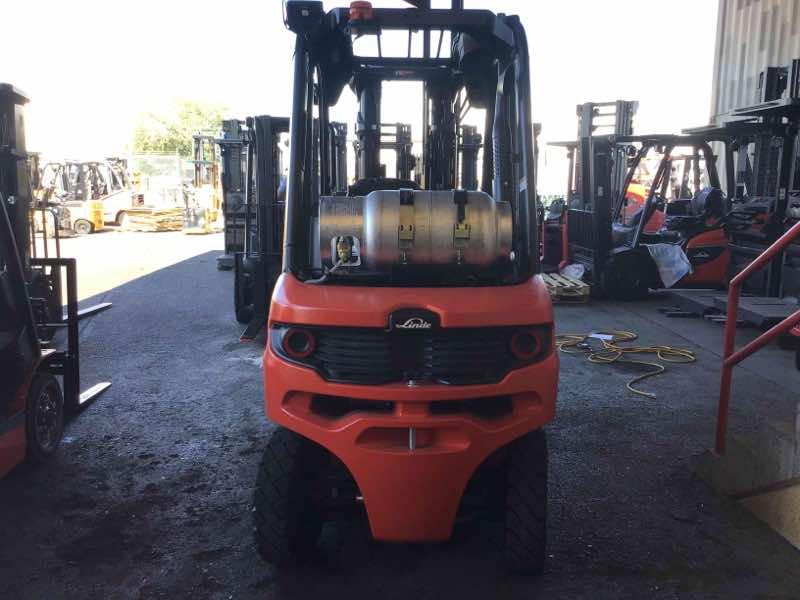 Main Image Used 2022 LINDE H30T_1202 Forklift – LPG Pneumatic, 6000 lb Capacity, 90” Mast, 4126 Hours – $37500.00 – Phoenix – View 3