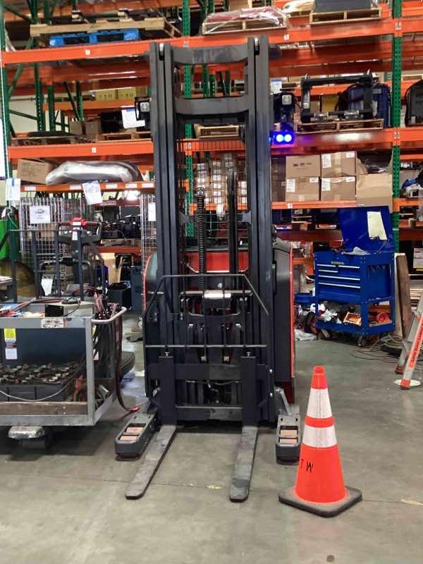 Main Image Used 2022 LINDE R17SX_5195 Forklift – Stand Up Reach, 3500 lb Capacity, 107” Mast, 621 Hours – $29500.00 – Salt Lake City – View 4