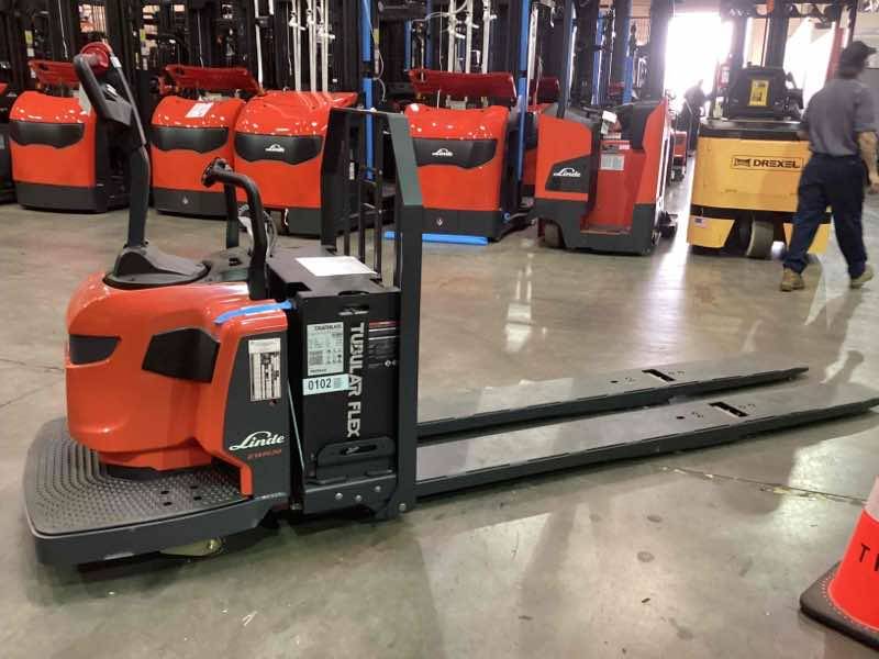 LINDE EWR30_1101-02-27X96 Double Rider Jack forklift, 6000 capacity, 7.75 lift height. Serial A11101L00036, Year 2022.