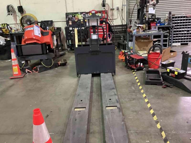 Main Image Used 2022 LINDE EWR30_1101-02-27X96-PS Forklift – Double Rider Jack, 6000 lb Capacity, 3” Mast, 685.3 Hours – $16419.00 – Anaheim – View 2