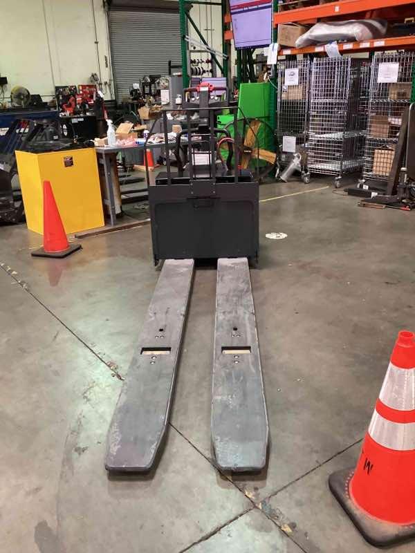 Main Image Used 2022 LINDE EWR30_1101-02-27X96 Forklift – Double Rider Jack, 6000 lb Capacity, 3” Mast, 113.9 Hours – $16568.00 – Anaheim – View 3
