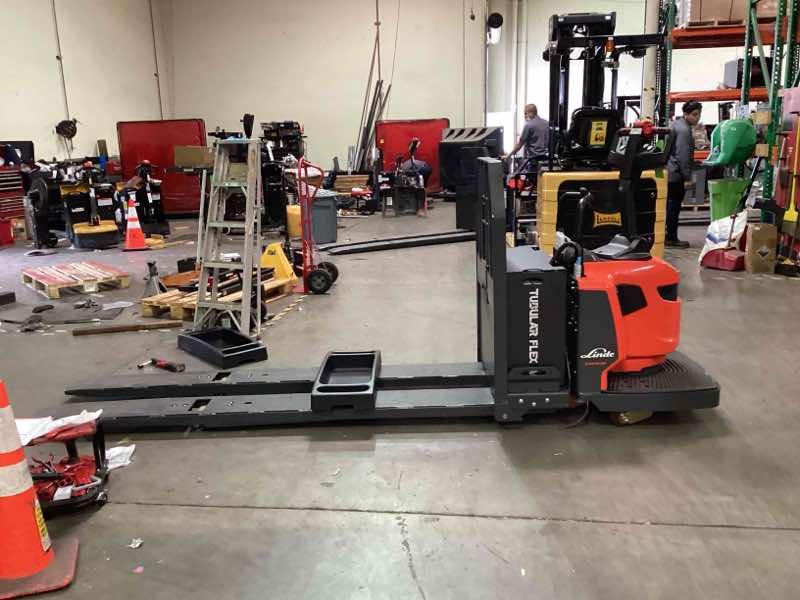 Main Image Used 2022 LINDE EWR30_1101-02-27X96-PS Forklift – Double Rider Jack, 6000 lb Capacity, 3” Mast, 809.7 Hours – $17222.00 – Anaheim – View 3