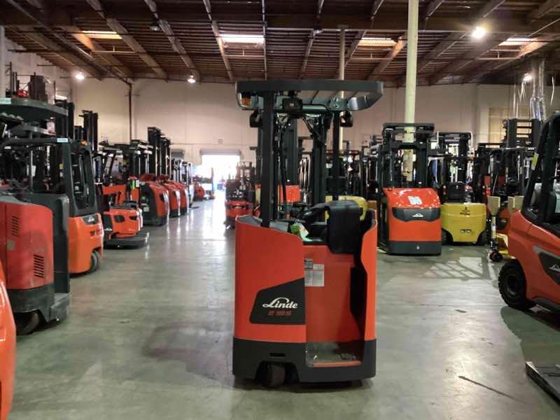 Main Image Used 2022 LINDE E18S_1346-20 Forklift – Electric Stand Up Counterbalance, 3500 lb Capacity, 88” Mast, 2596.6 Hours – $42500.00 – Anaheim – View 4