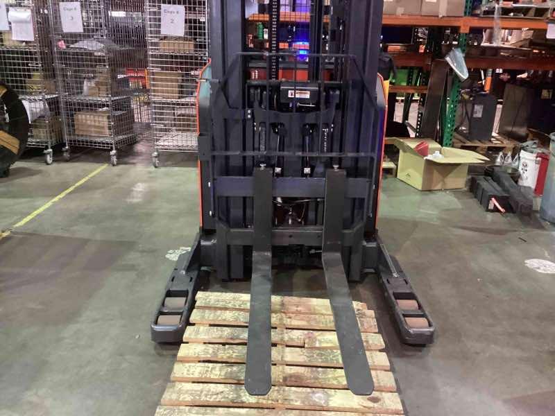 Main Image Used 2022 LINDE R22SX_5195 Forklift – Stand Up Reach, 4500 lb Capacity, 119” Mast, 1669 Hours – $41385.00 – Phoenix – View 4