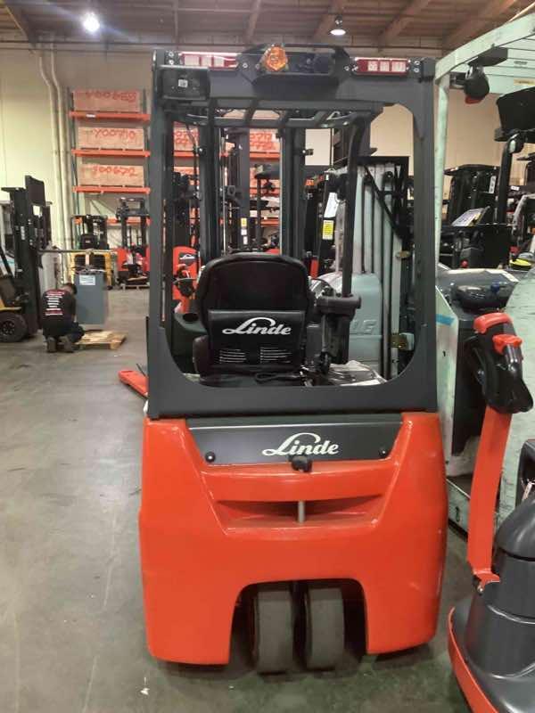 Main Image Used 2022 LINDE E18_346-20 Forklift – Electric Sit Down 3 Wheel, 3500 lb Capacity, 91” Mast, 2380 Hours – $31500.00 – Anaheim – View 1