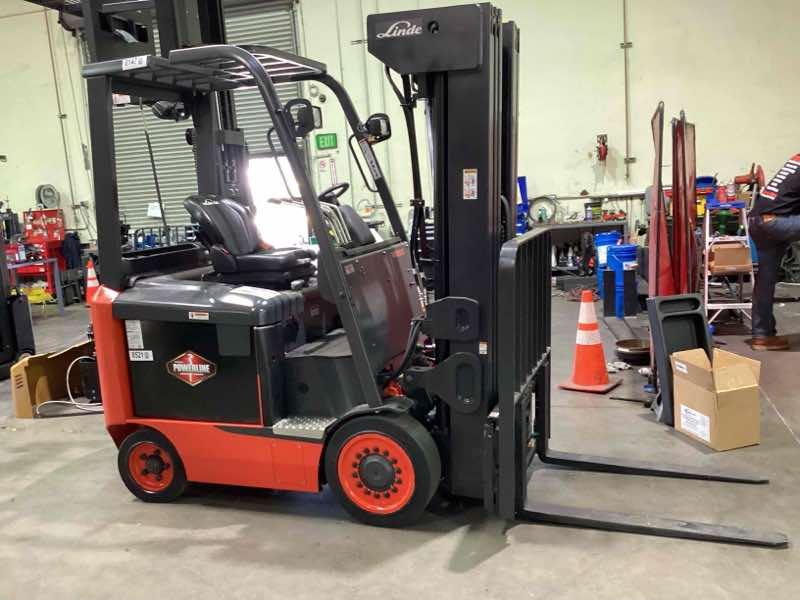 Main Image Used 2022 LINDE E25C_1347 Forklift – Electric Sit Down 4 Wheel, 5000 lb Capacity, 89” Mast, 1247 Hours – $62500.00 – Anaheim – View 2