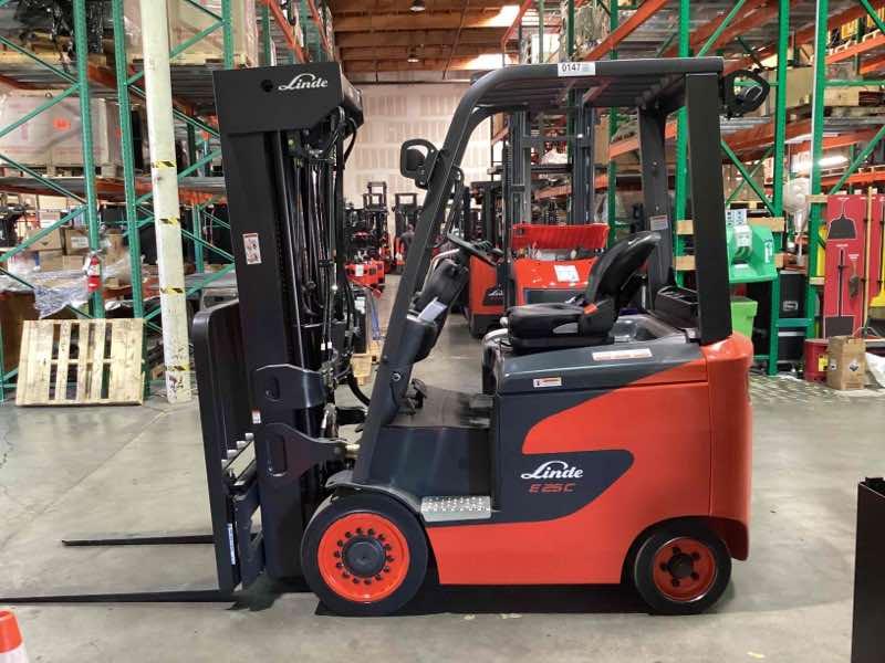 Main Image Used 2022 LINDE E25C_1347 Forklift – Electric Sit Down 4 Wheel, 5000 lb Capacity, 89” Mast, 1247 Hours – $62500.00 – Anaheim – View 1