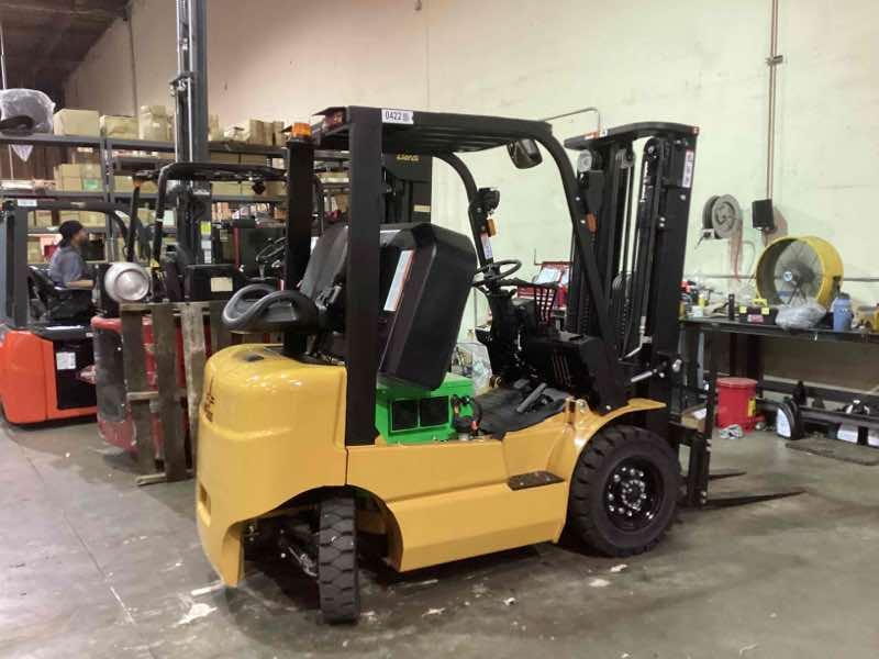 Main Image Big Joe LPE-50_80V Lithium Electric Pneumatic, photo 3 of 4