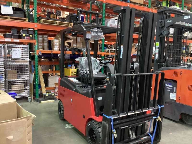 BIG JOE LXE-44 Electric Sit Down 4 Wheel forklift, 4400 capacity, 197 lift height. Serial 2311700516, Year 2022.