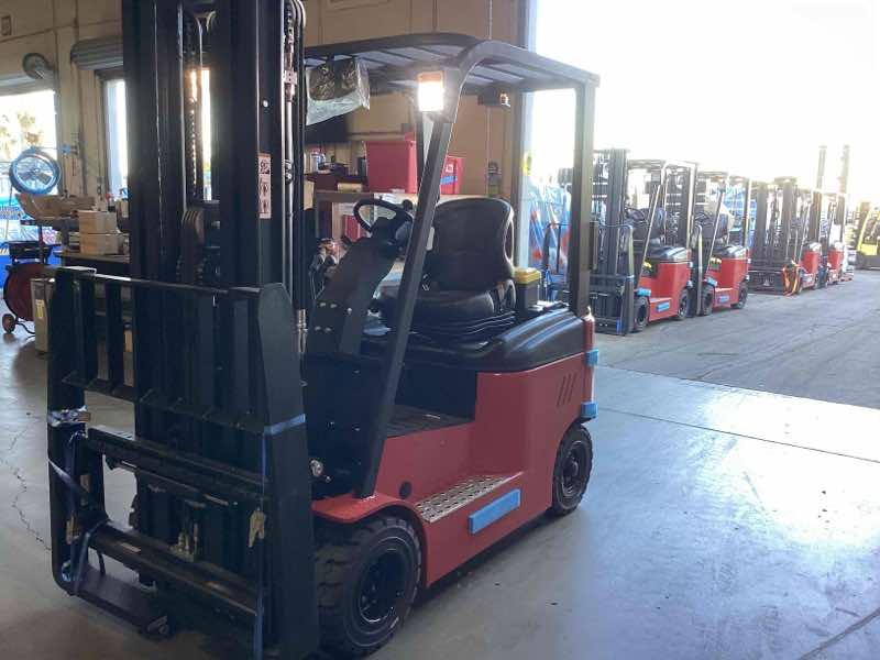 Main Image Used 2022 BIG JOE LXE-44 Forklift – Electric Sit Down 4 Wheel, 4400 lb Capacity, 83” Mast, 356 Hours – $34500.00 – Anaheim – View 2