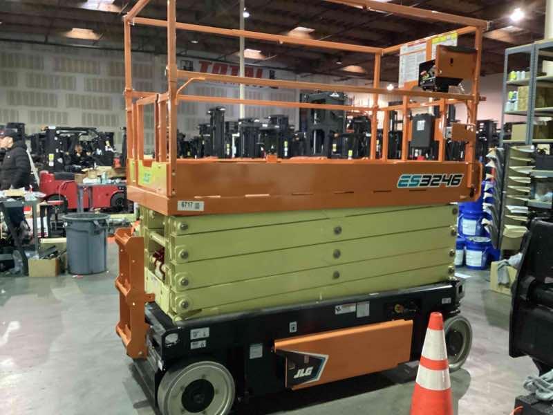 Main Image Used 2022 JLG ES3246 Forklift – Scissor Lift, 705 lb Capacity, 96” Mast, 139 Hours – $38500.00 – Las Vegas – View 2