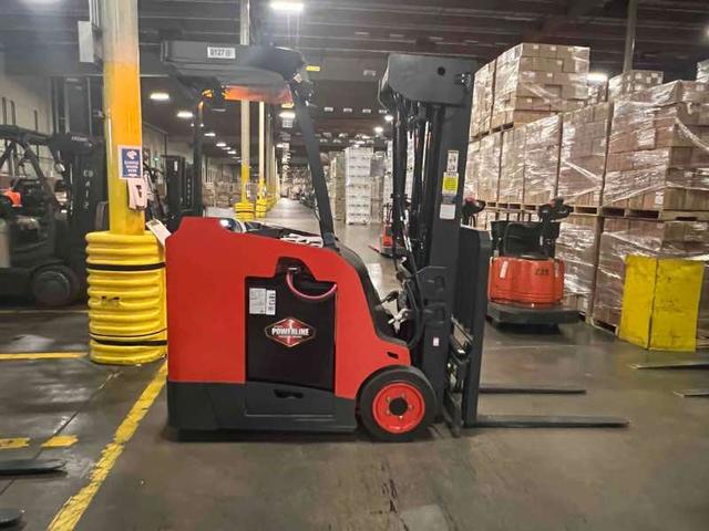 LINDE E20S_1346-20 Electric Stand Up Counterbalance forklift, 4000 capacity, 258 lift height. Serial A11346L00127, Year 2022.