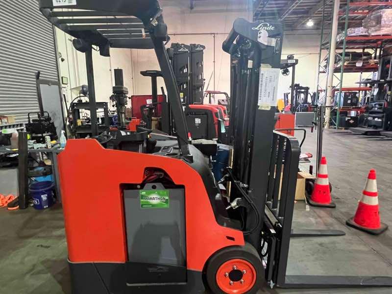 Main Image Used 2022 LINDE E18S_1346-20 Forklift – Electric Stand Up Counterbalance, 3500 lb Capacity, 84” Mast, 1255.3 Hours – $29800.00 – Hawaii, Waipahu – View 2