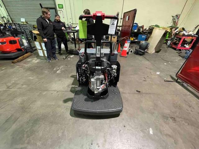 LINDE EWR30_1101-02-27X48-PS Rider Jack forklift, 6000 capacity, 7.75 lift height. Serial FRZ-A11101L00493, Year 2022.