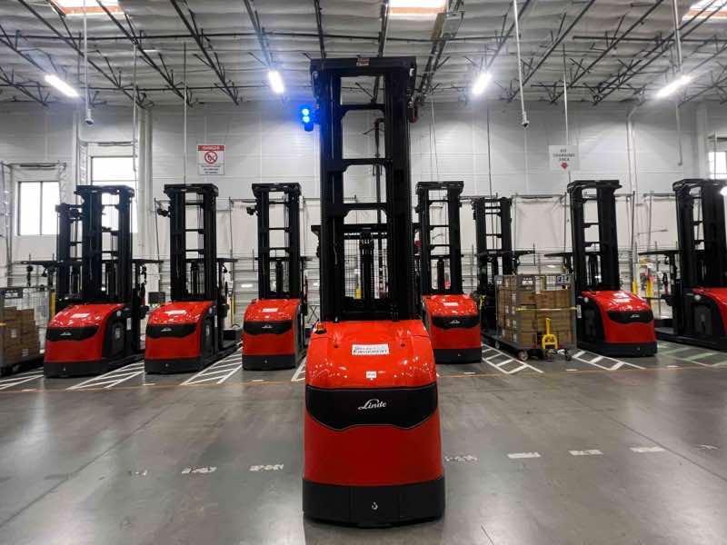 Main Image Used 2021 LINDE V15P_1355-WG Forklift – Electric Order Picker, 3000 lb Capacity, 155” Mast, 2407 Hours – $53850.00 – Las Vegas – View 1