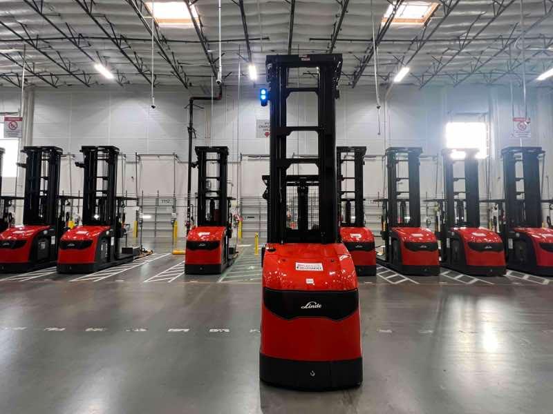 Main Image Used 2022 LINDE V15P_1355-WG Forklift – Electric Order Picker, 3000 lb Capacity, 156” Mast, 3002 Hours – $51800.00 – Anaheim – View 4