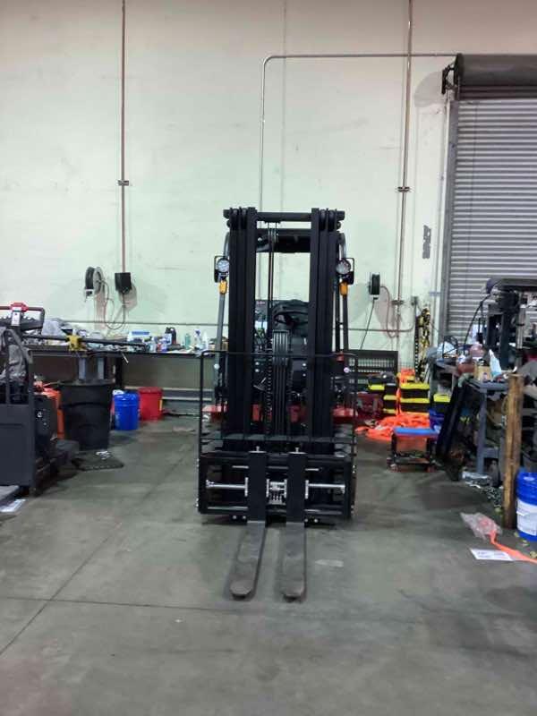 Main Image Used 2023 BIG JOE LPE-50_80V Forklift – Lithium Electric Pneumatic, 5000 lb Capacity, 87.5” Mast, 45 Hours – $39500.00 – Anaheim – View 5