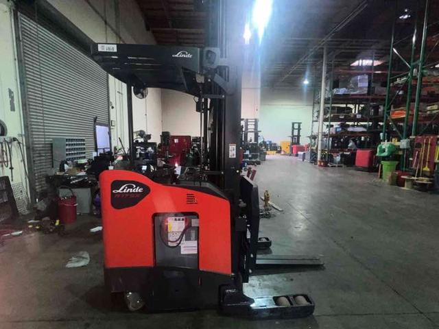 LINDE R17SX_5195 Stand Up Reach forklift, 3500 capacity, 300 lift height. Serial C25195L00181, Year 2023.