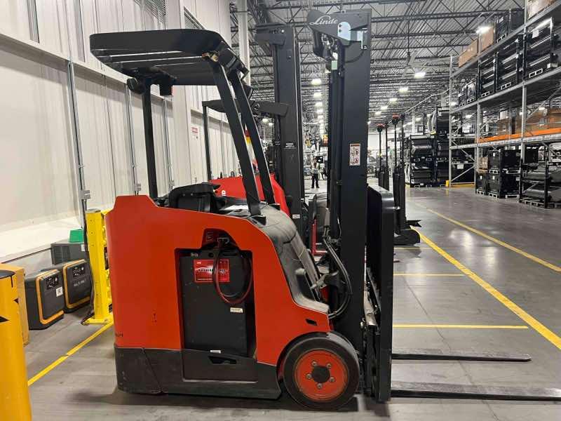 Main Image Used 2022 LINDE E18S_1346-20 Forklift – Electric Stand Up Counterbalance, 3500 lb Capacity, 91.5” Mast, 1086 Hours – $33500.00 – Phoenix – View 1