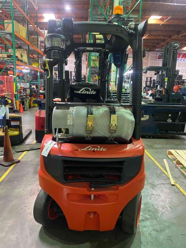 Main Image Used 2022 LINDE H20CT-600_391 Forklift – LPG Cushion, 4500 lb Capacity, 86” Mast, 1990 Hours – $37500.00 – Anaheim – View 3