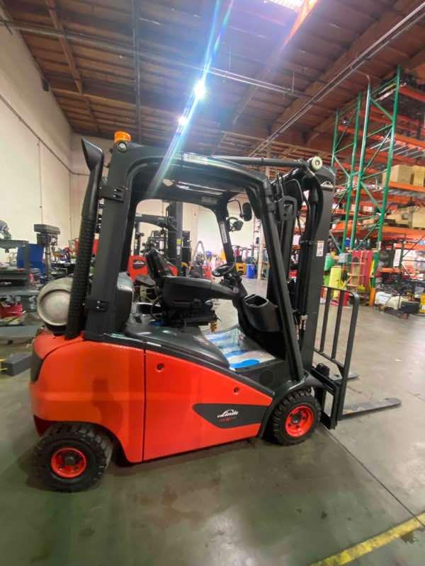 Main Image New 2022 LINDE H16T_391 Forklift – LPG Pneumatic, 3000 lb Capacity, 89.5” Mast, 1 Hours – $42250.00 – Anaheim – View 1