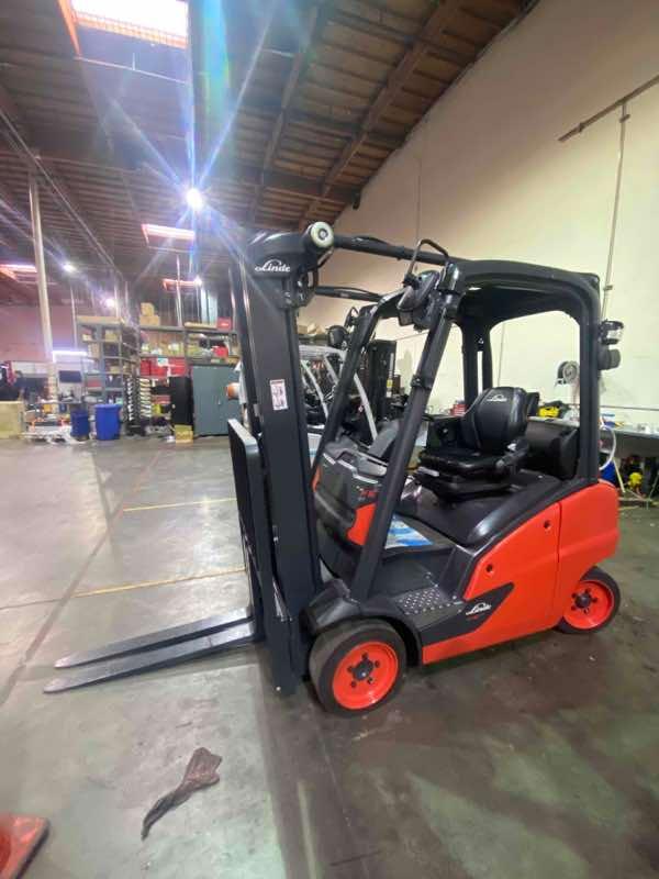 Main Image New 2022 LINDE H16CT_391 Forklift – LPG Cushion, 3000 lb Capacity, 86” Mast, 8 Hours – $42250.00 – Anaheim – View 4