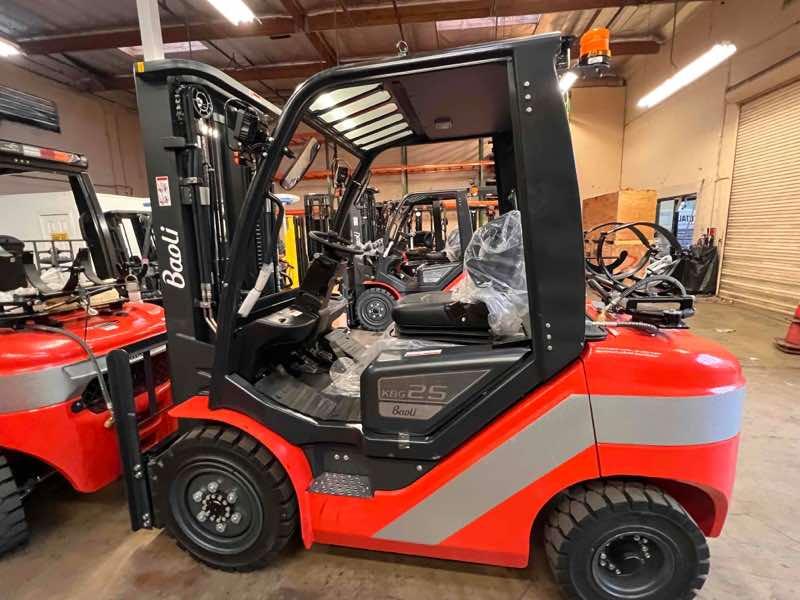 Main Image Used 2023 BAOLI KBG25_6010 Forklift – LPG Pneumatic, 5000 lb Capacity, 90” Mast, 176.3 Hours – $37500.00 – Hawaii, Waipahu – View 3
