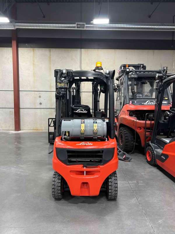 Main Image Used 2023 LINDE H20T_391 Forklift – LPG Pneumatic, 4000 lb Capacity, 86” Mast, 1158 Hours – $29500.00 – Salt Lake City – View 4
