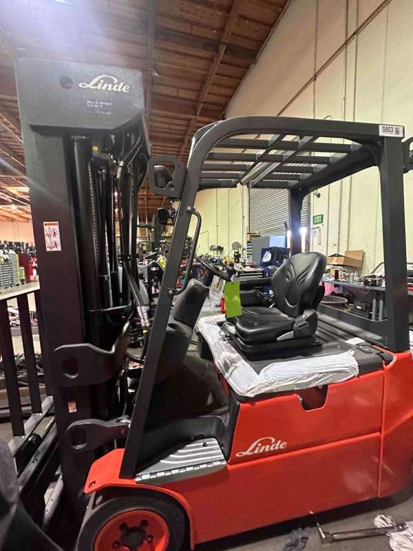 Main Image New 2022 LINDE E20_346-20 Forklift – Electric Sit Down 3 Wheel, 4000 lb Capacity, 89” Mast, 2 Hours – $49500.00 – Anaheim – View 2