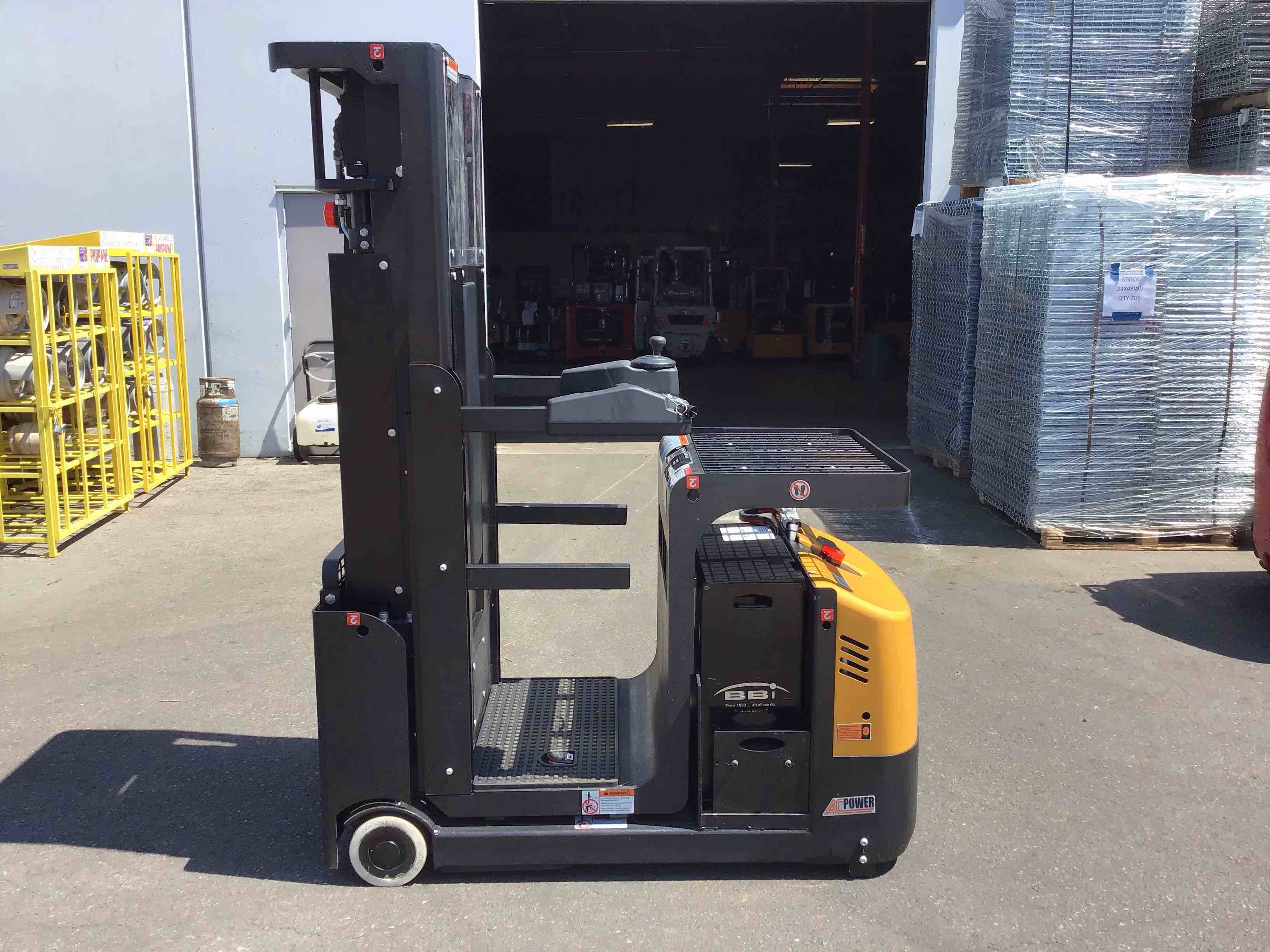 BIG JOE J1-192-SP Task Support Vehicle forklift, 1000 capacity, 192 lift height. Serial 2281300050, Year 2019.
