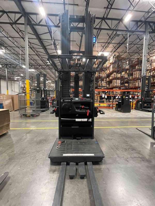 Main Image Used 2022 LINDE V15P_1355-WG Forklift – Electric Order Picker, 3000 lb Capacity, 156” Mast, 3002 Hours – $51800.00 – Anaheim – View 3