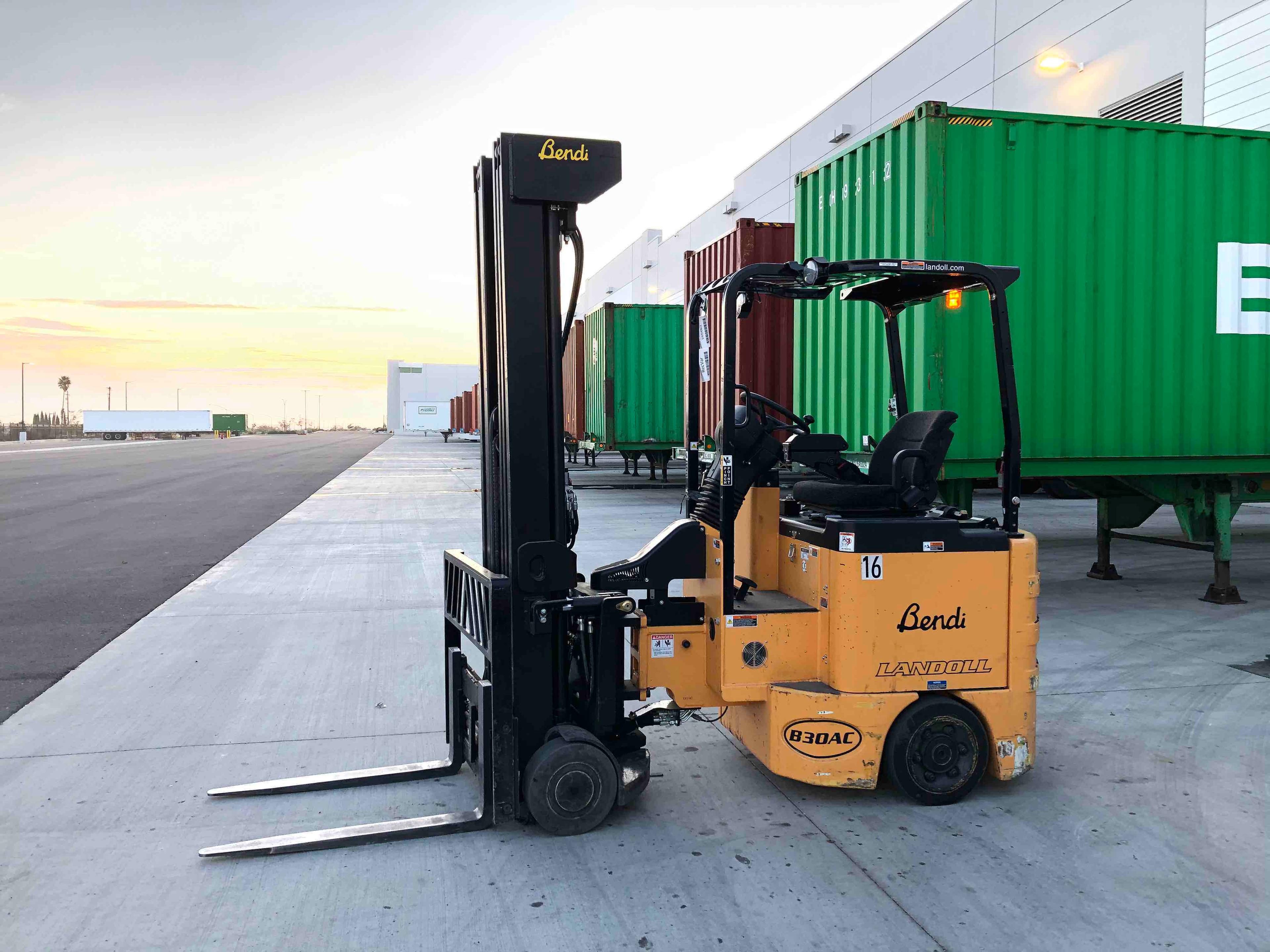 Main Image Used 2020 BENDI B30AC Forklift – VNA, 3000 lb Capacity, 107” Mast, 6516.7 Hours – $47500.00 – Anaheim – View 4