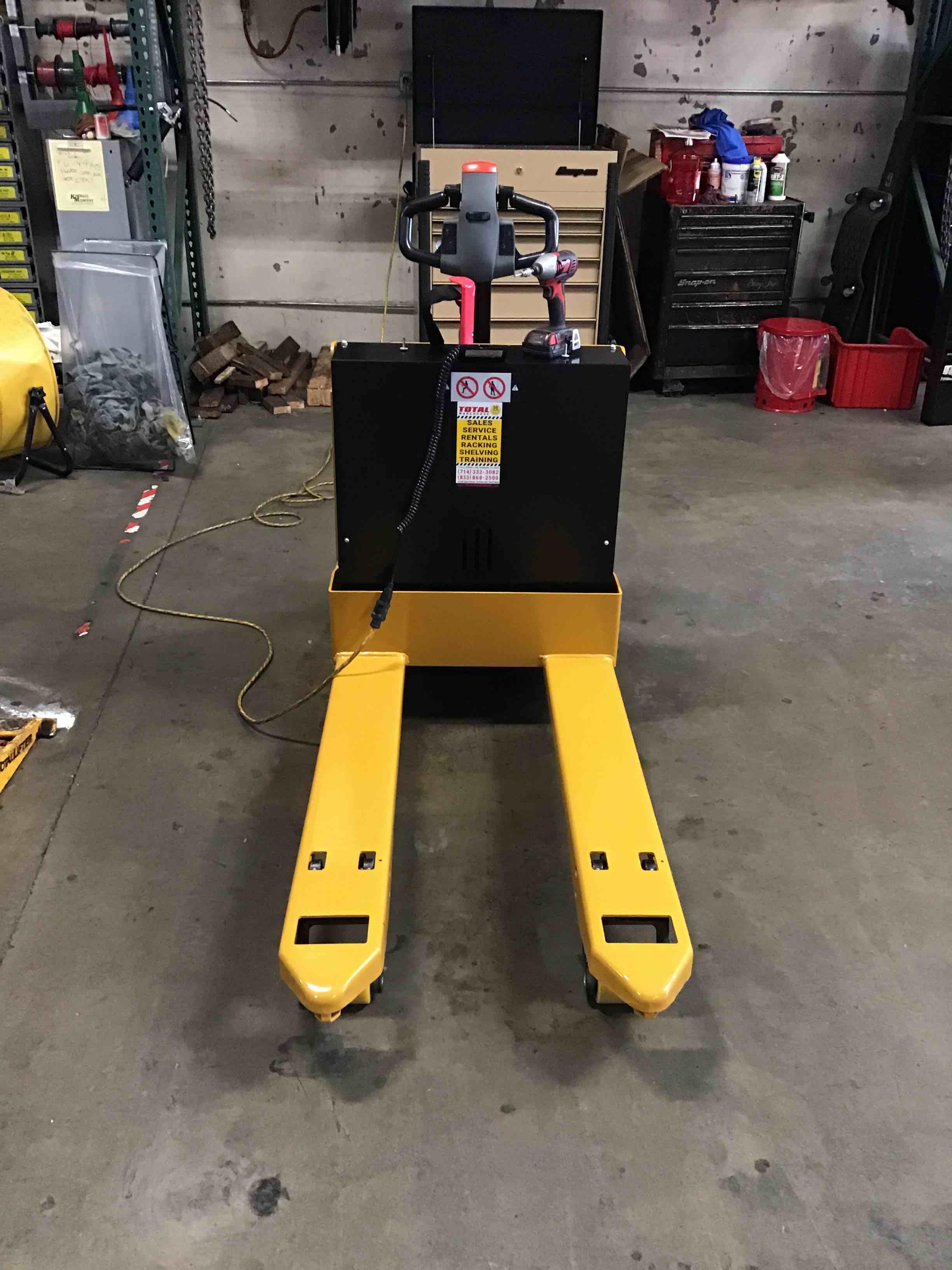 Main Image Used 2019 BIG JOE WPT-45 27X48 Forklift – Walkie Jack, 4500 lb Capacity, 3.25” Mast, 1723 Hours – $3760.00 – Hawaii, Waipahu – View 1