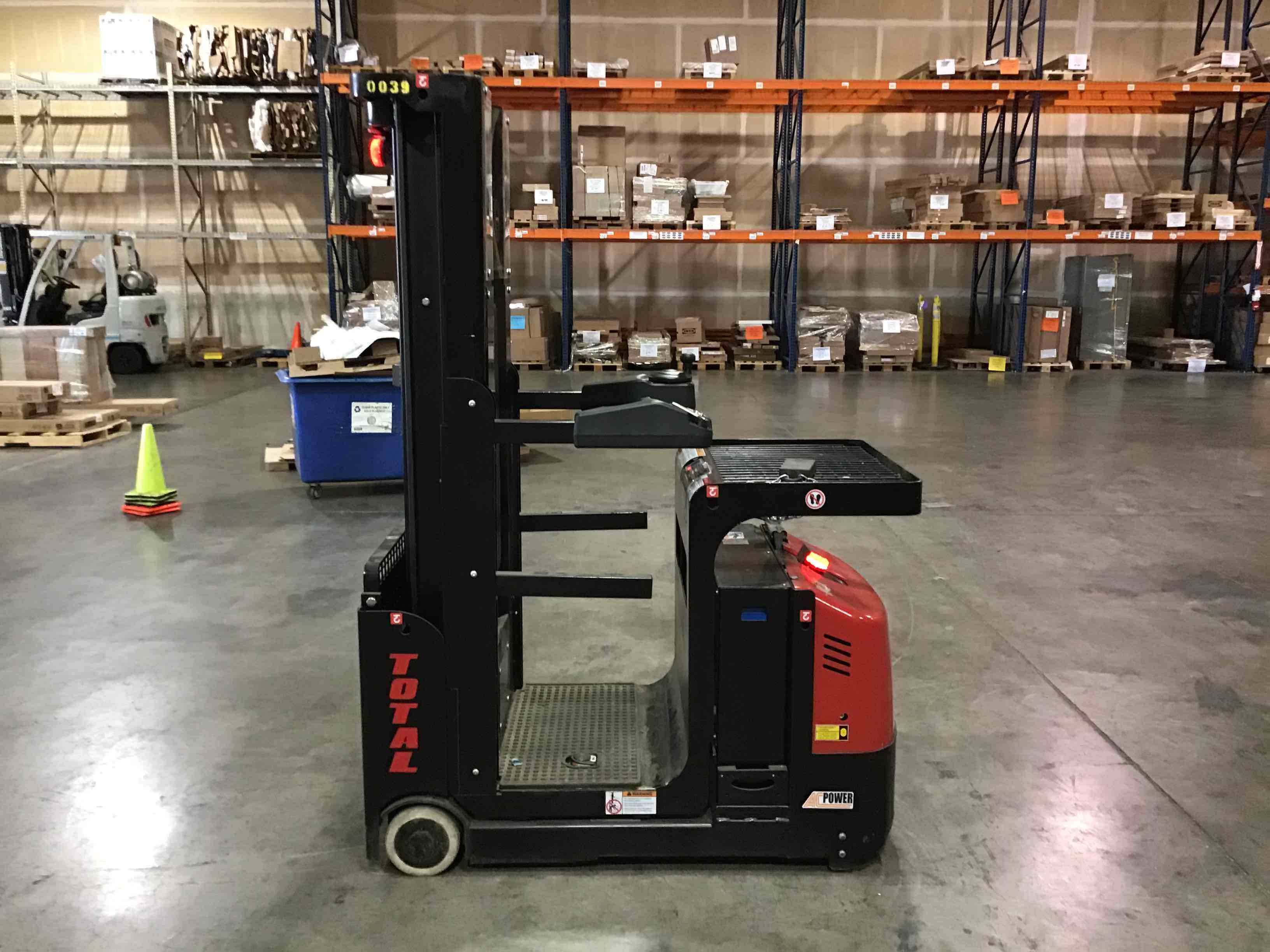 BIG JOE J1T-162-SP Task Support Vehicle forklift, 1000 capacity, 162 lift height. Serial 227110039, Year 2019.