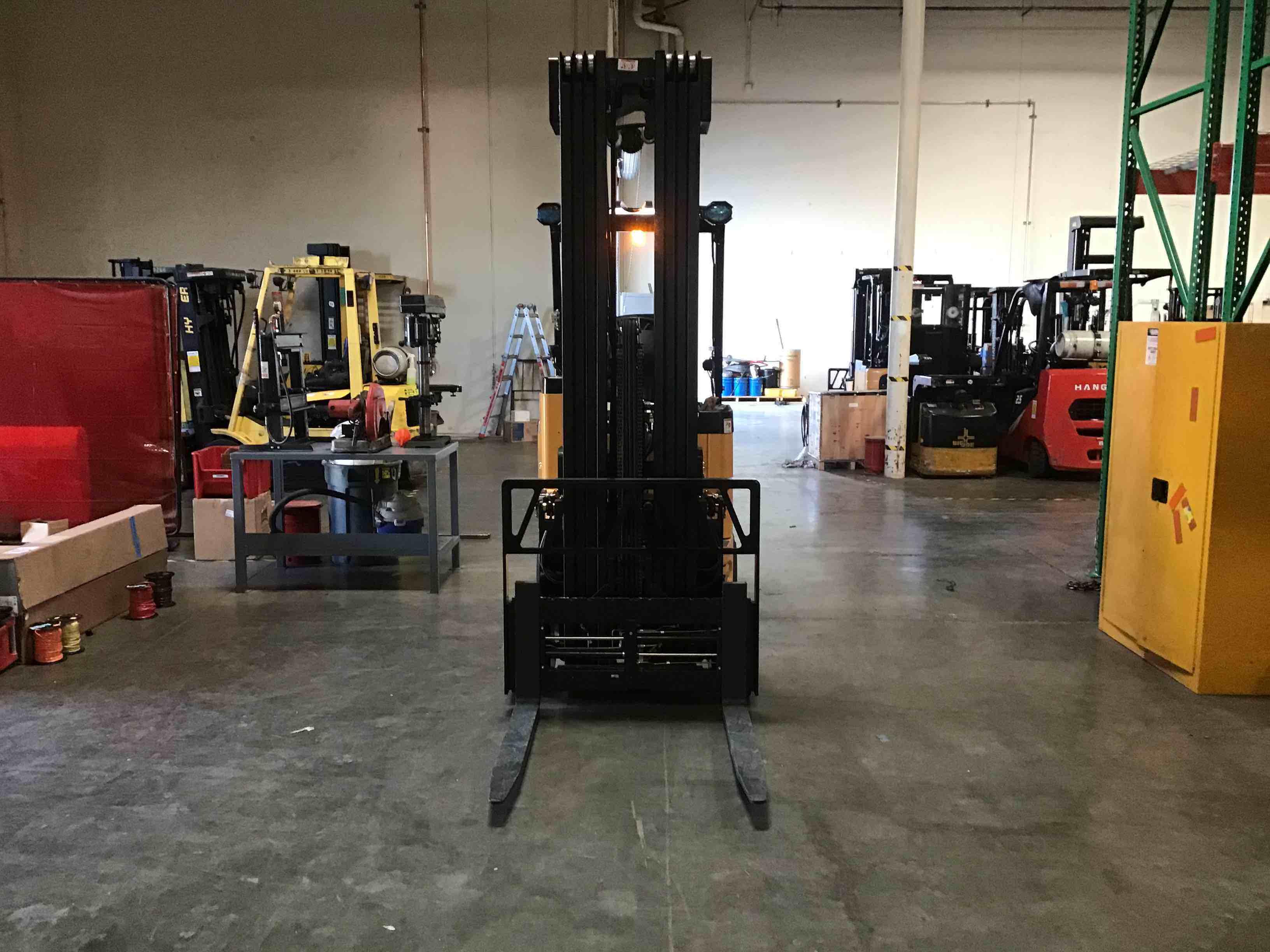 Main Image Used 2020 BENDI B30AC Forklift – VNA, 3000 lb Capacity, 89” Mast, 9373 Hours – $59500.00 – Anaheim – View 5