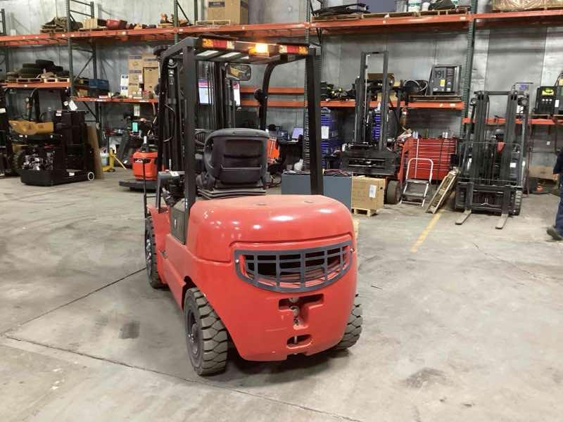 Main Image Used 2024 BIG JOE LPE-60_80V Forklift – Lithium Electric Pneumatic, 6000 lb Capacity, 91” Mast, 23 Hours – $44500.00 – Phoenix – View 2