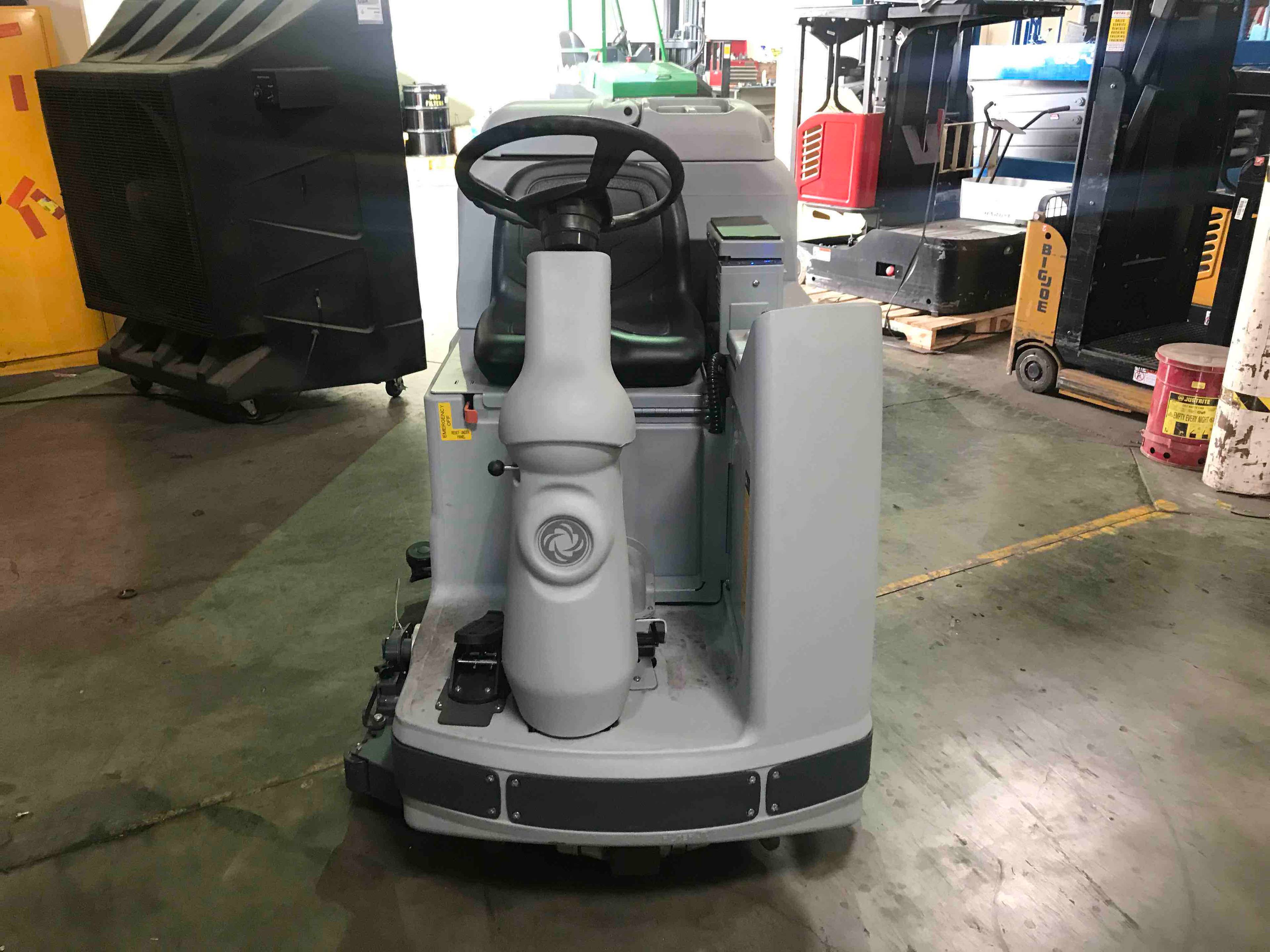 NILFISK ADVANCE 3820C Scrub-Utility forklift, , 0 lift height. Serial 1000070012, Year 2019.