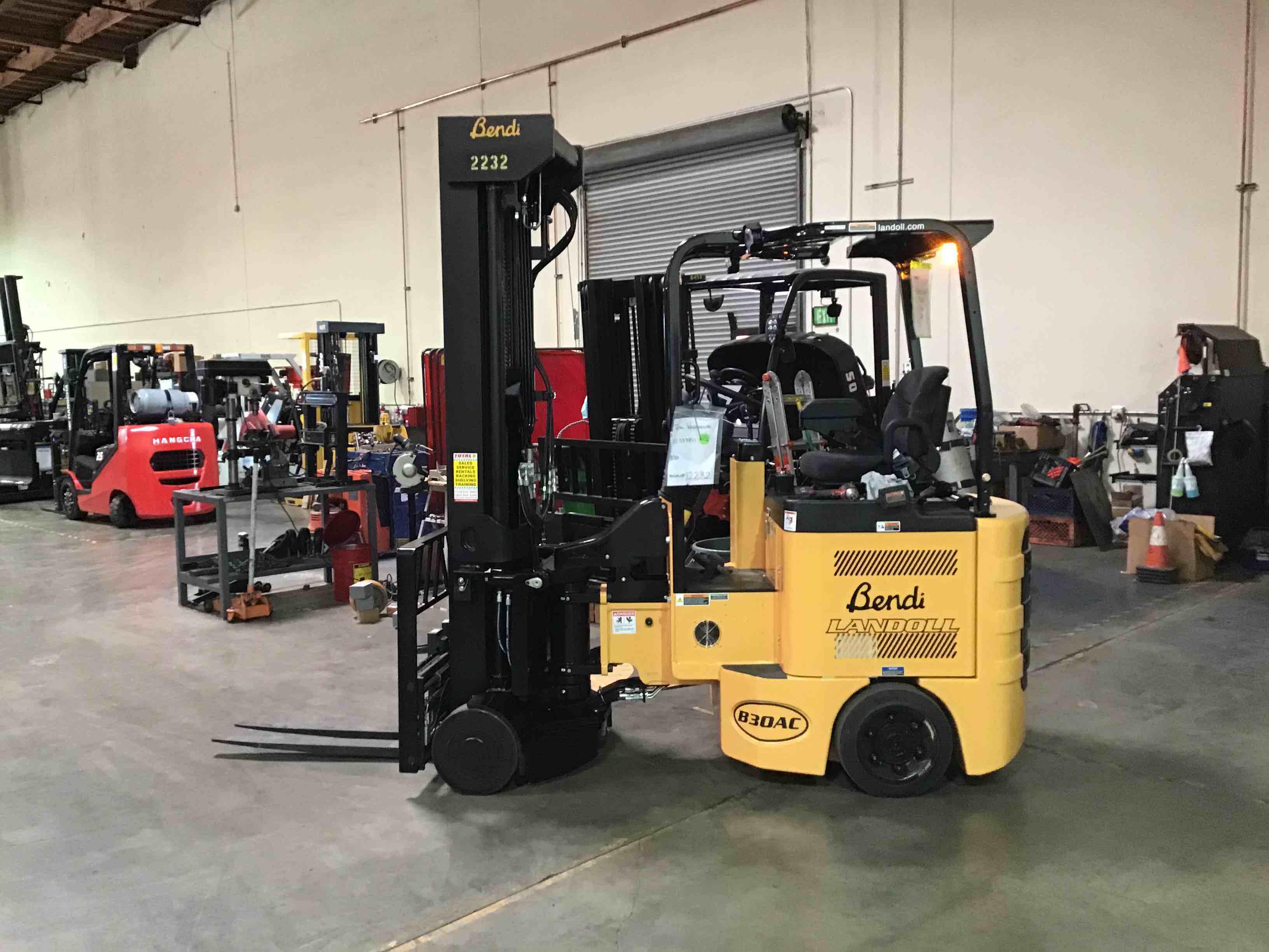 Main Image Used 2020 BENDI B30AC Forklift – VNA, 3000 lb Capacity, 107” Mast, 9048.9 Hours – $44500.00 – Anaheim – View 1