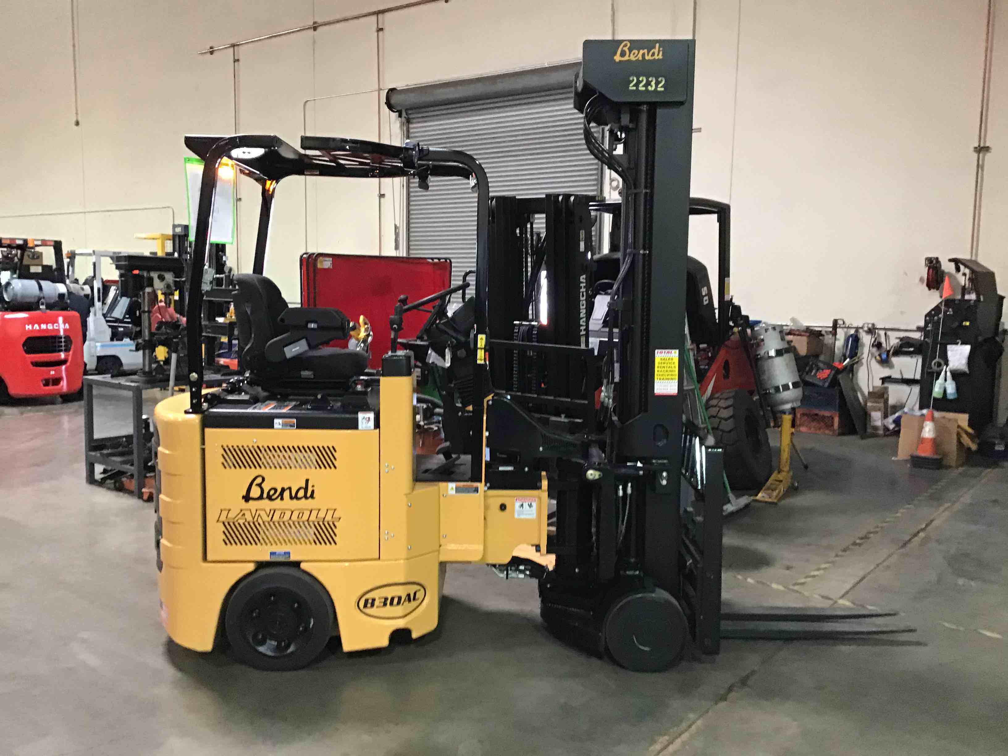 Main Image Used 2020 BENDI B30AC Forklift – VNA, 3000 lb Capacity, 107” Mast, 9048.9 Hours – $44500.00 – Anaheim – View 3