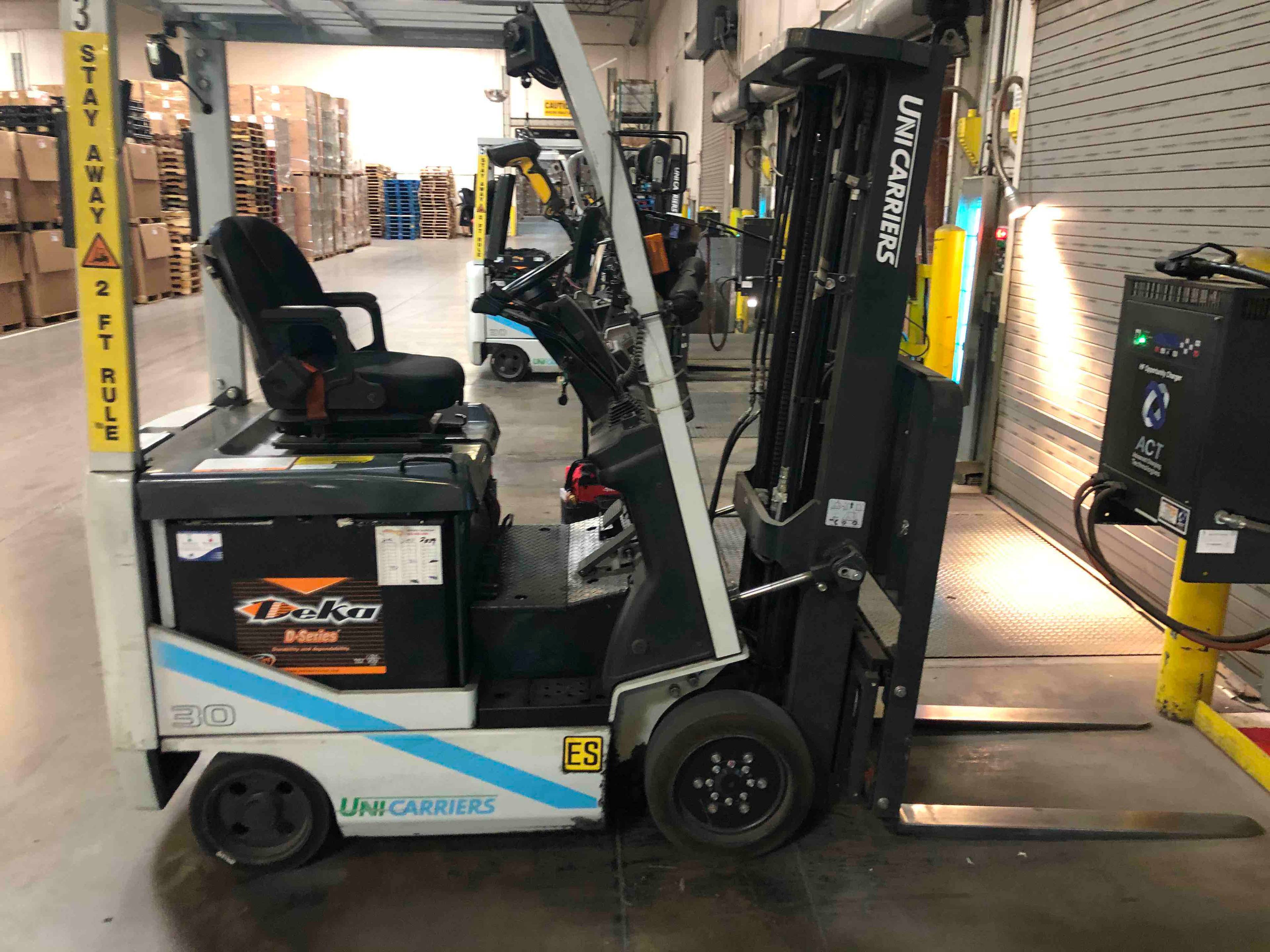 NISSAN BXC30N Electric Sit Down 4 Wheel forklift, 3000 capacity, 187 lift height. Serial CJ1B1-990850, Year 2015.