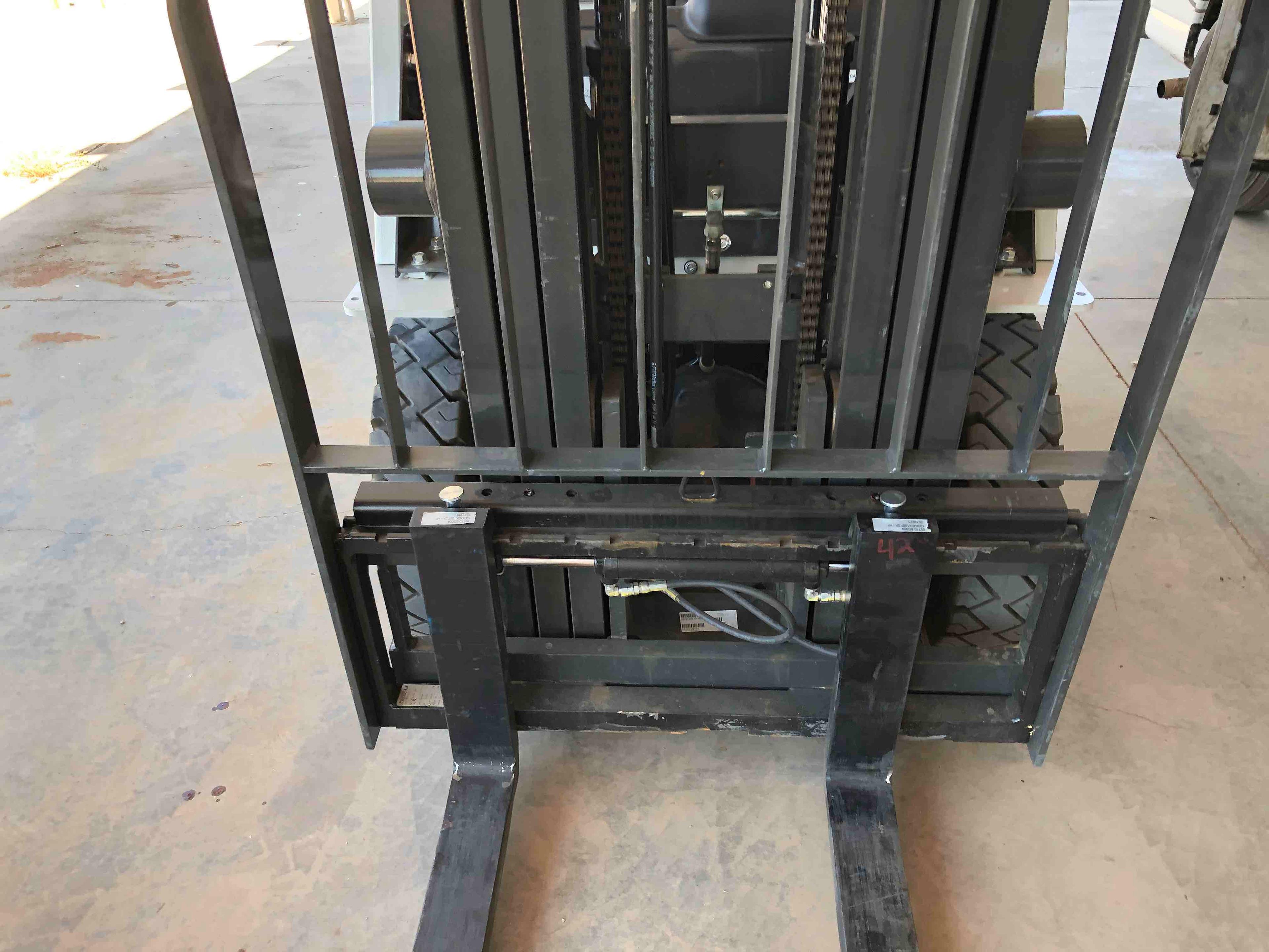 Main Image Used 2020 NISSAN PF50LP Forklift – LPG Pneumatic, 5000 lb Capacity, 87” Mast, 2640 Hours – $29500.00 – Phoenix – View 1