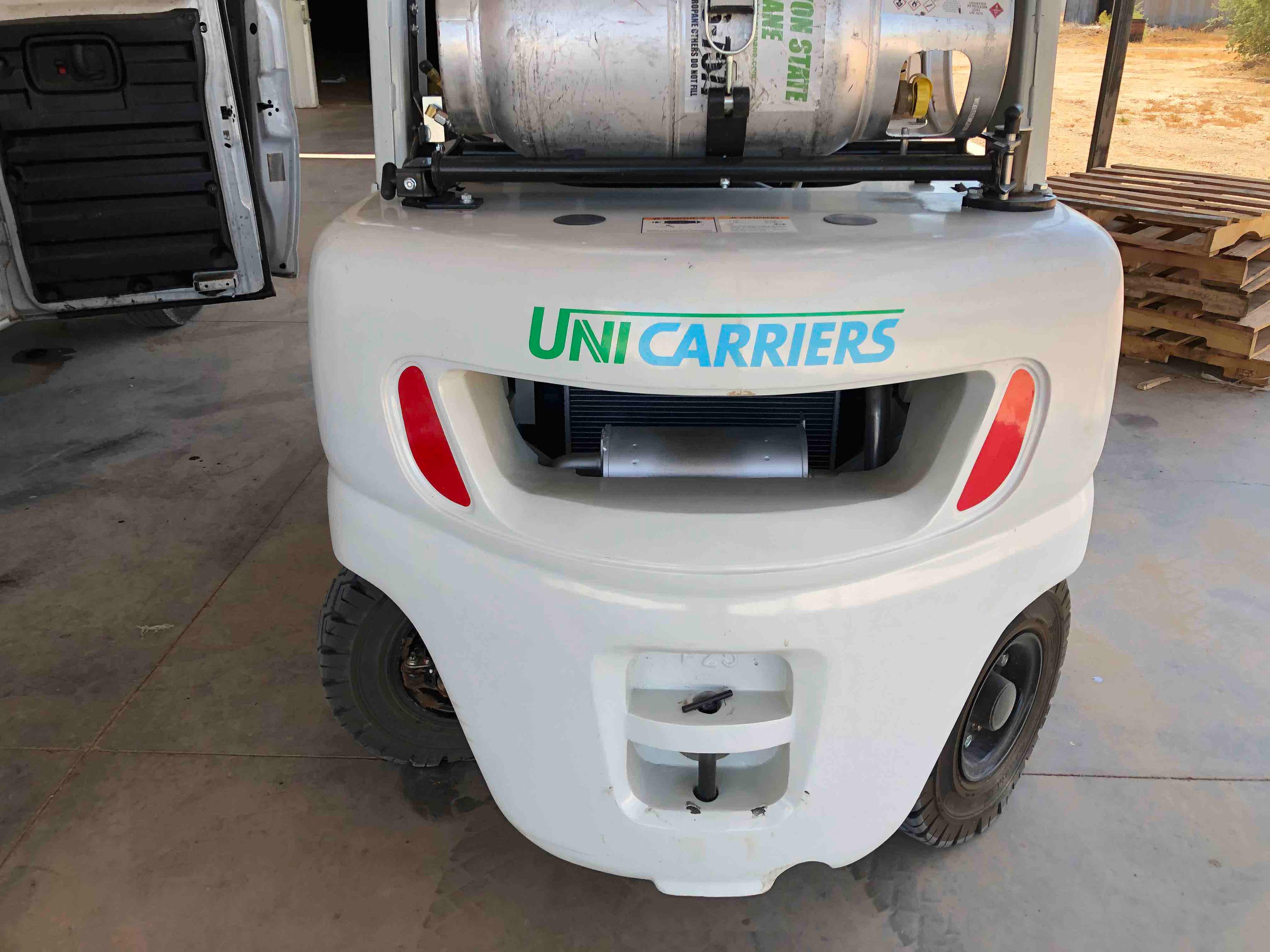 Main Image Used 2020 NISSAN PF50LP Forklift – LPG Pneumatic, 5000 lb Capacity, 87” Mast, 2640 Hours – $29500.00 – Phoenix – View 2