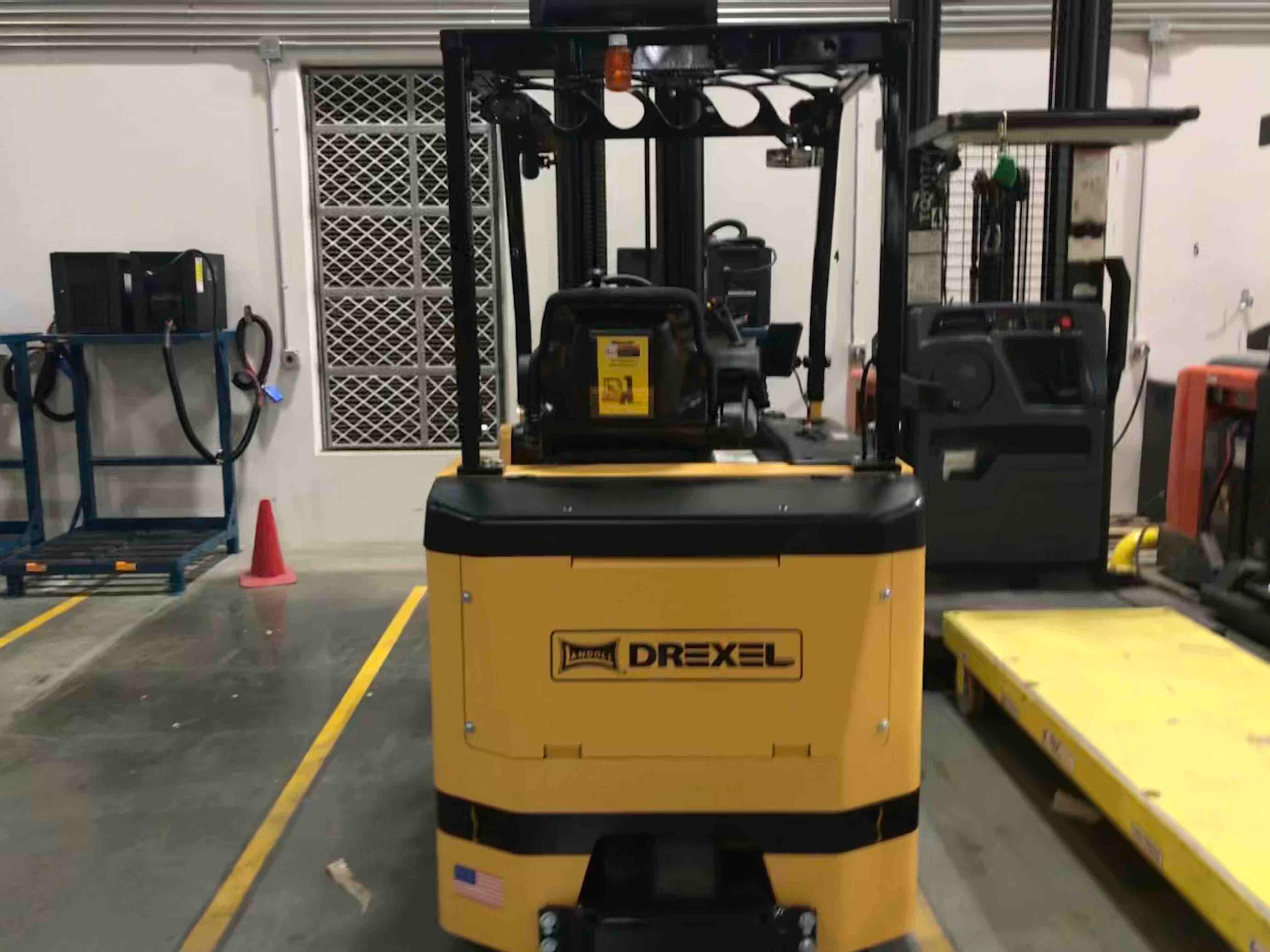 Main Image Used 2020 DREXEL SLT30AC Forklift – VNA, 3000 lb Capacity, 107” Mast, 9106 Hours – $54500.00 – Anaheim – View 1