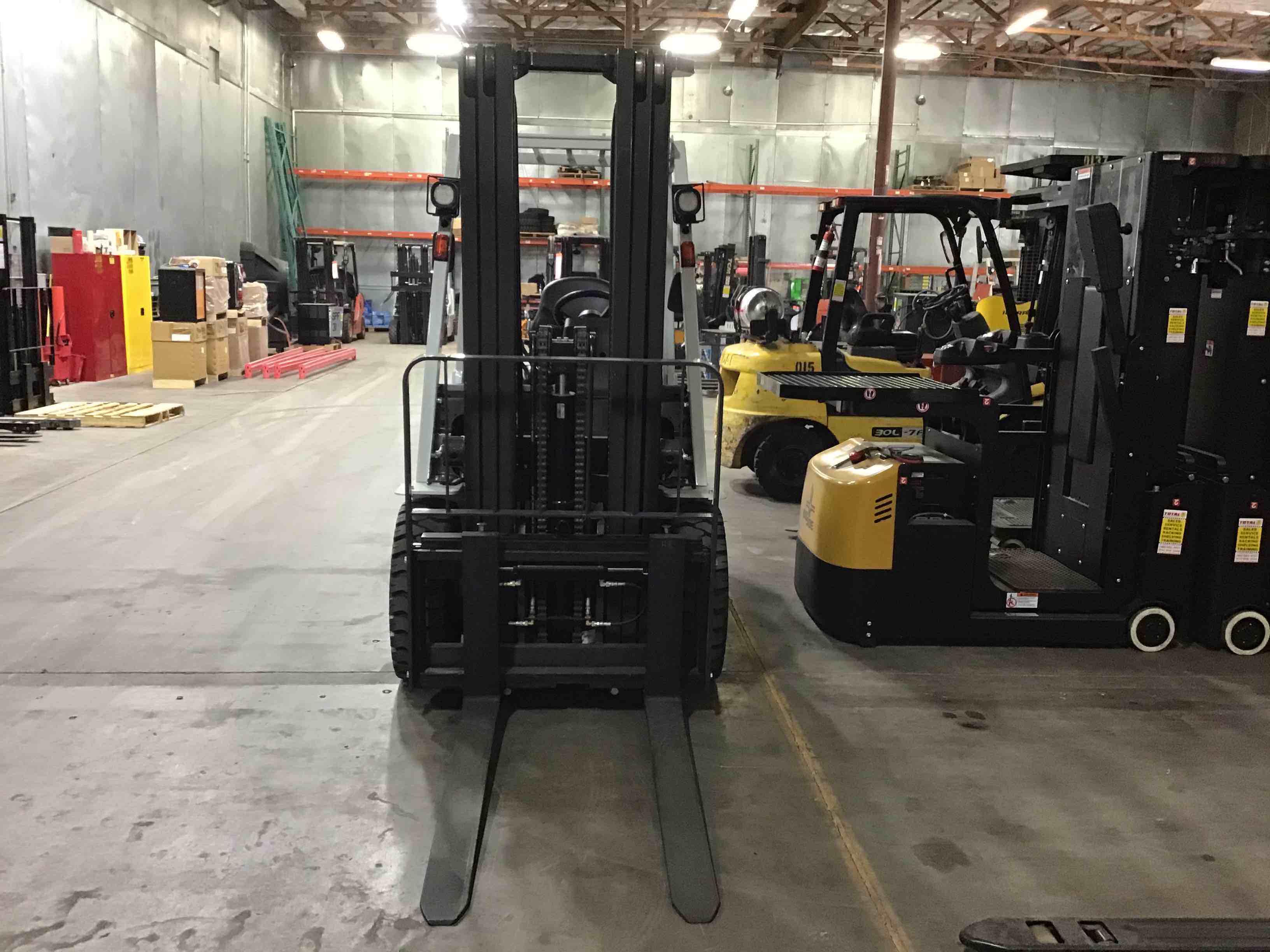 Main Image Used 2020 NISSAN PF60LP Forklift – LPG Pneumatic, 6000 lb Capacity, 89” Mast, 3267.7 Hours – $32500.00 – Phoenix – View 1