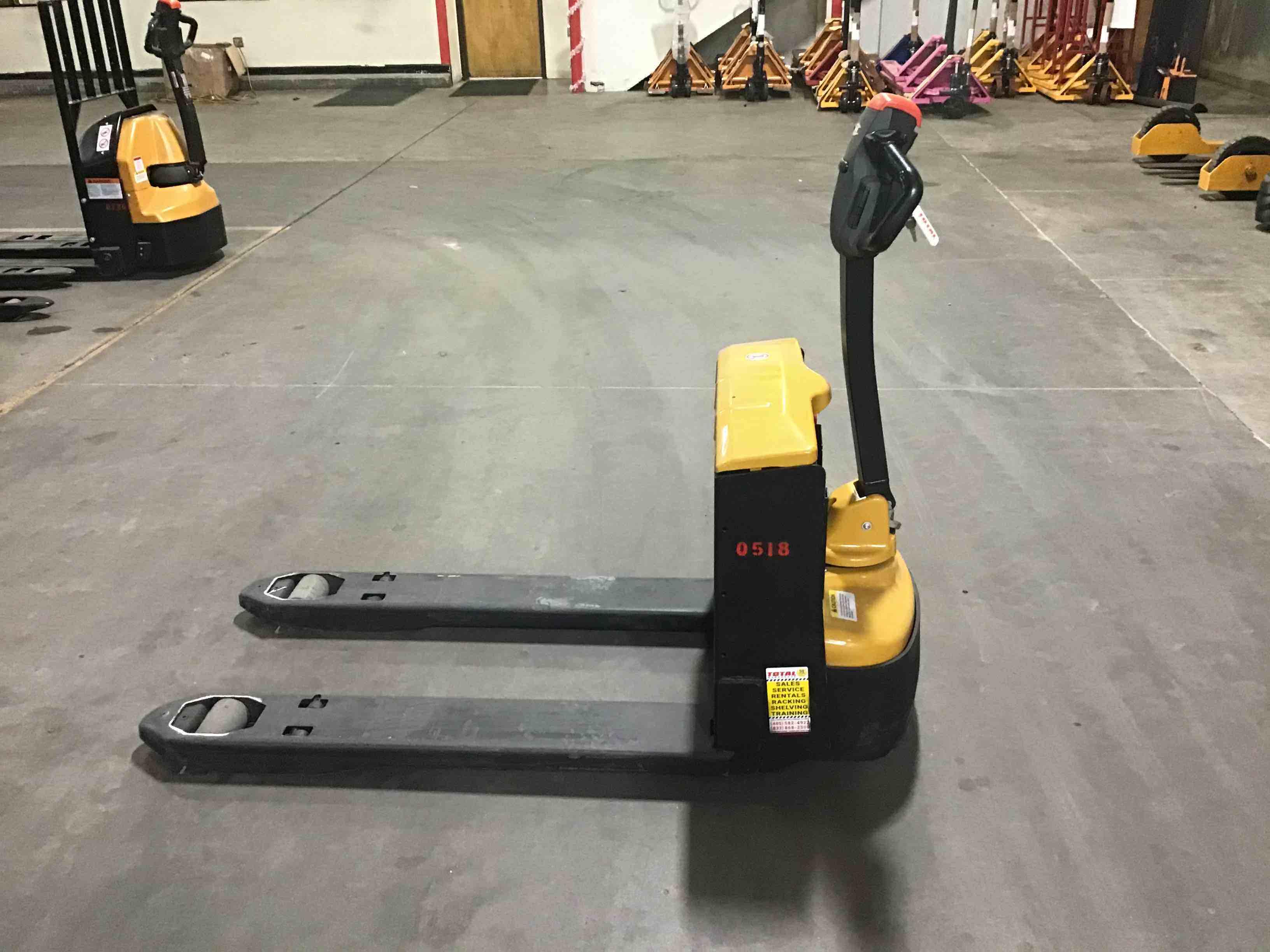Main Image Used 2022 BIG JOE LPT-44 27X48 Forklift – Electric Pallet Jack (Lithium), 4500 lb Capacity, 3” Mast, 396 Hours – $3200.00 – Phoenix – View 3