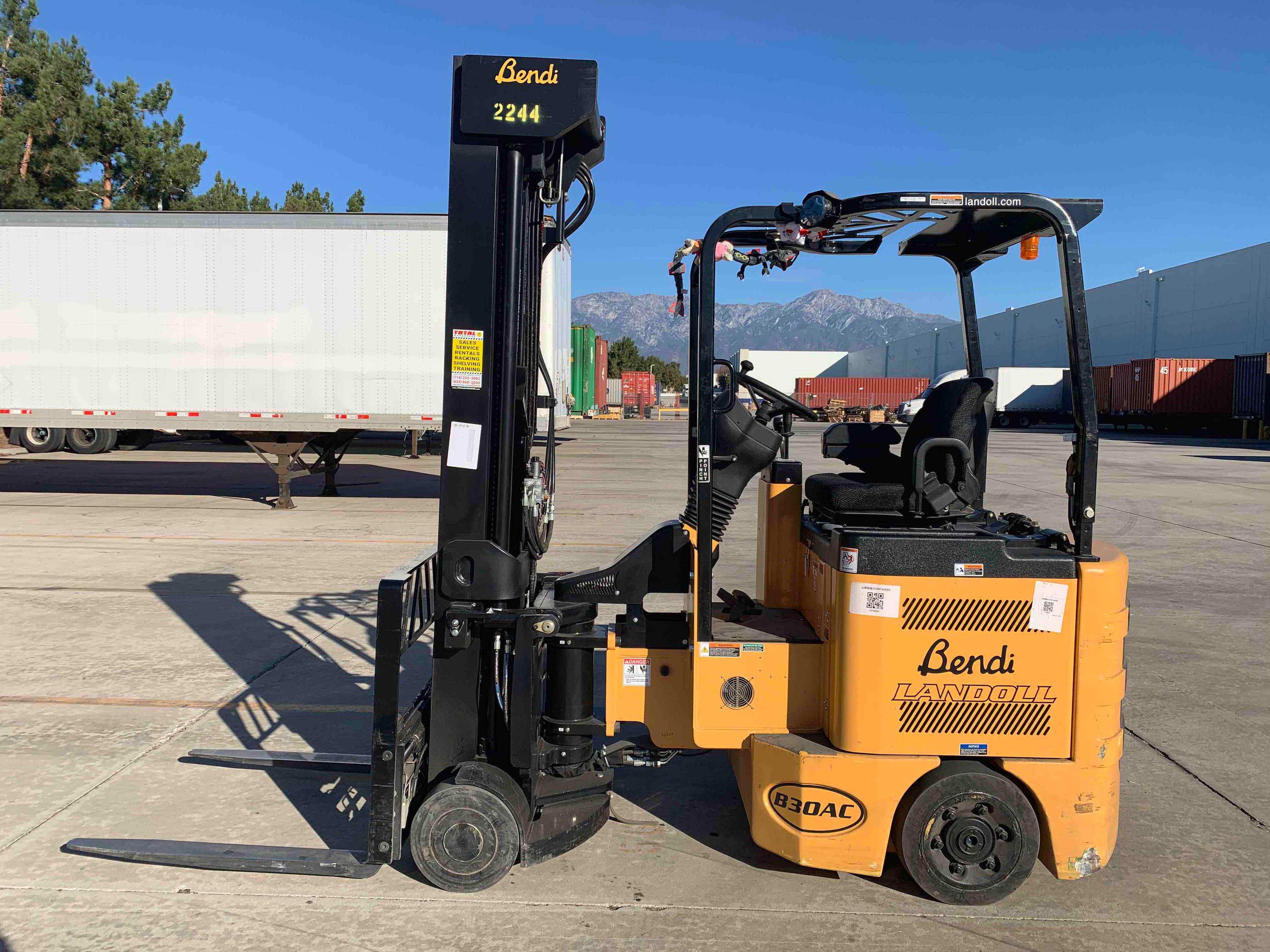 Main Image Used 2020 BENDI B30AC Forklift – VNA, 3000 lb Capacity, 89” Mast, 9373 Hours – $59500.00 – Anaheim – View 2