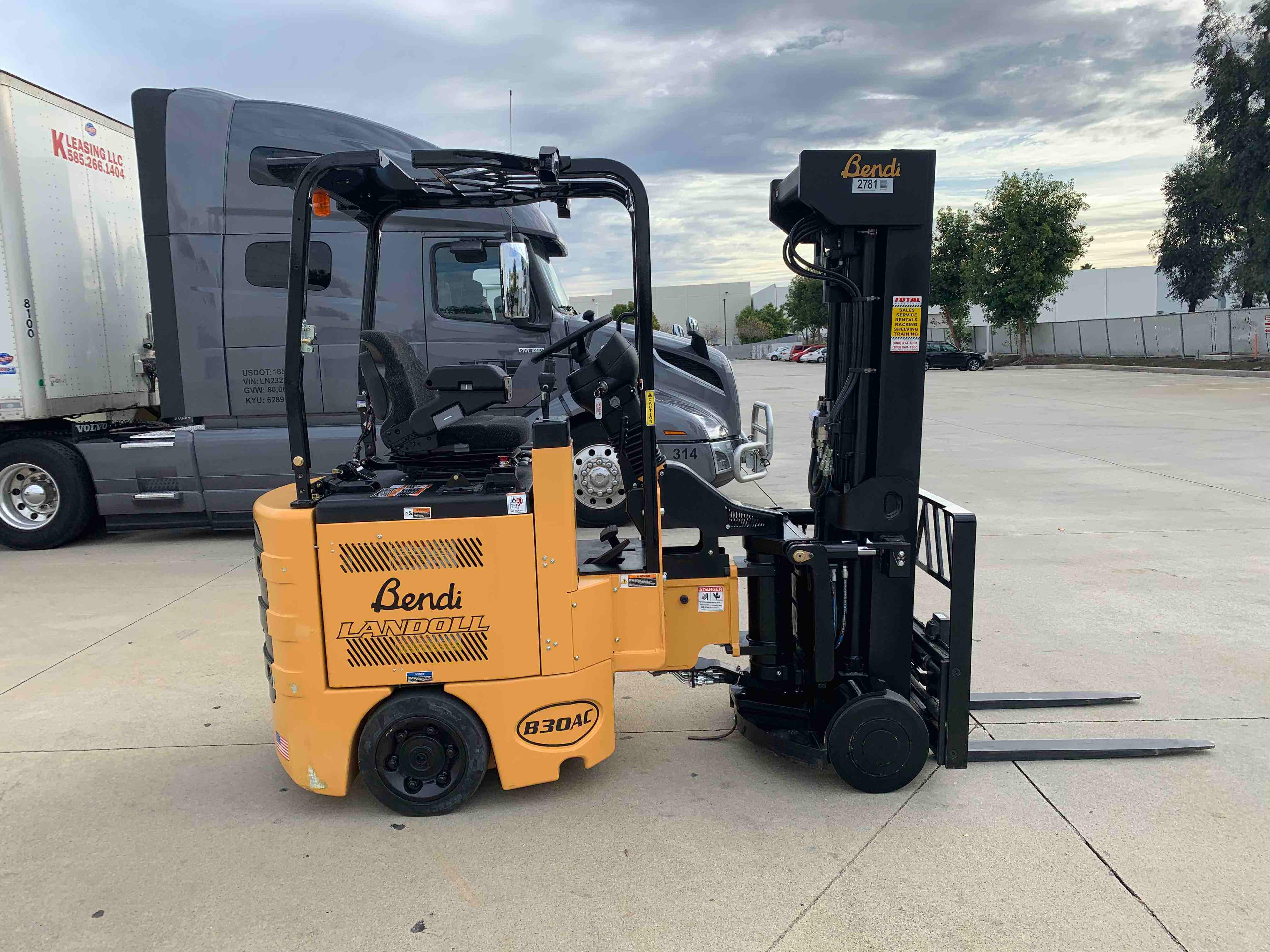 Main Image Used 2020 BENDI B30AC Forklift – VNA, 3000 lb Capacity, 89” Mast, 6801 Hours – $49500.00 – Anaheim – View 3
